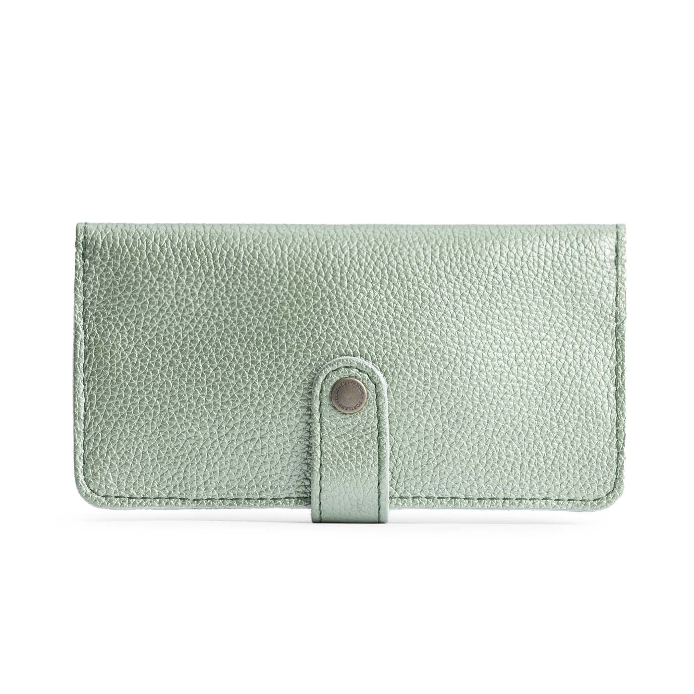 Beetle | Leather wallet with snap closed