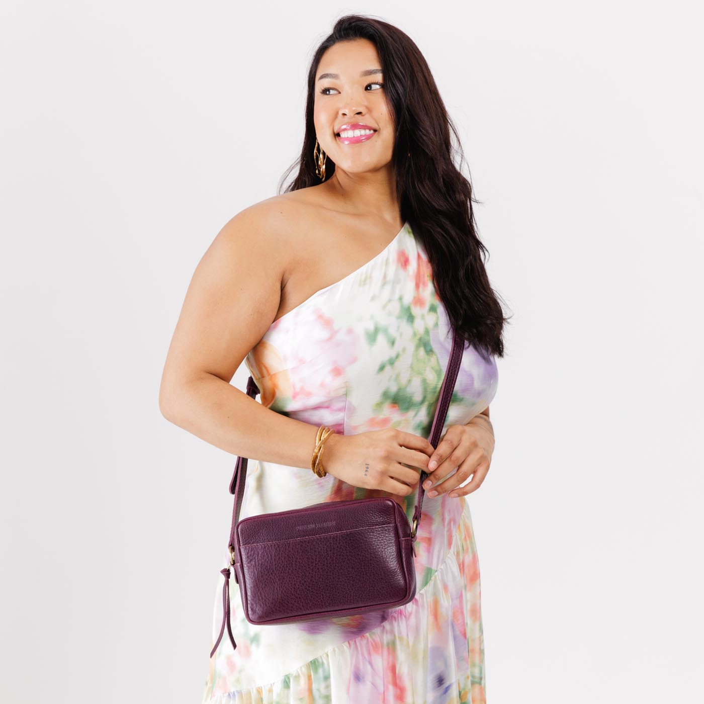 Plum*Large | Mid-size rectangular crossbody with adjustable strap