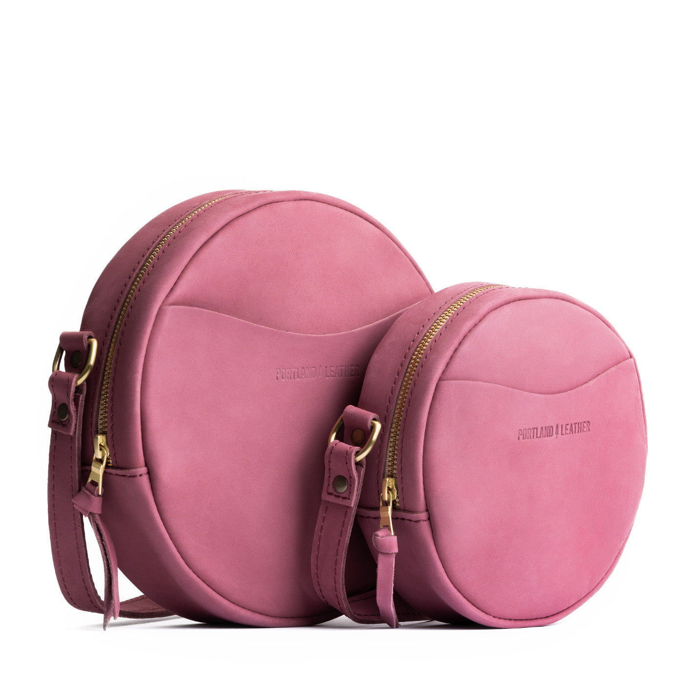 Foxglove | Circle shaped crossbody bag with top zipper