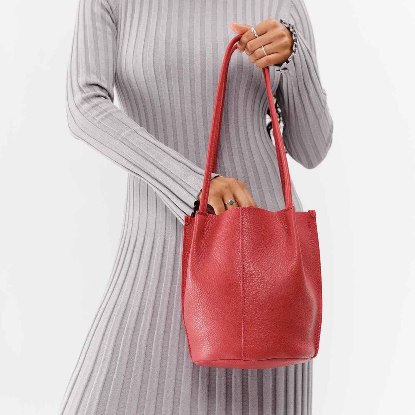 Sugar*Classic | Petite bucket shaped tote bag with matching leather handles