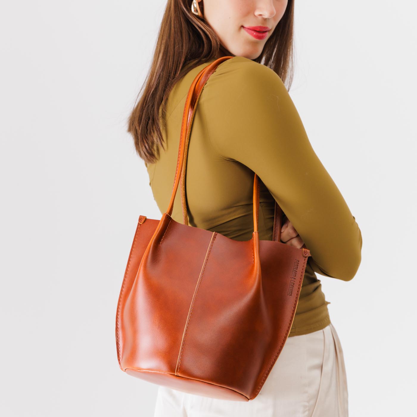 Madrone*Classic | Petite bucket shaped tote bag with matching leather handles