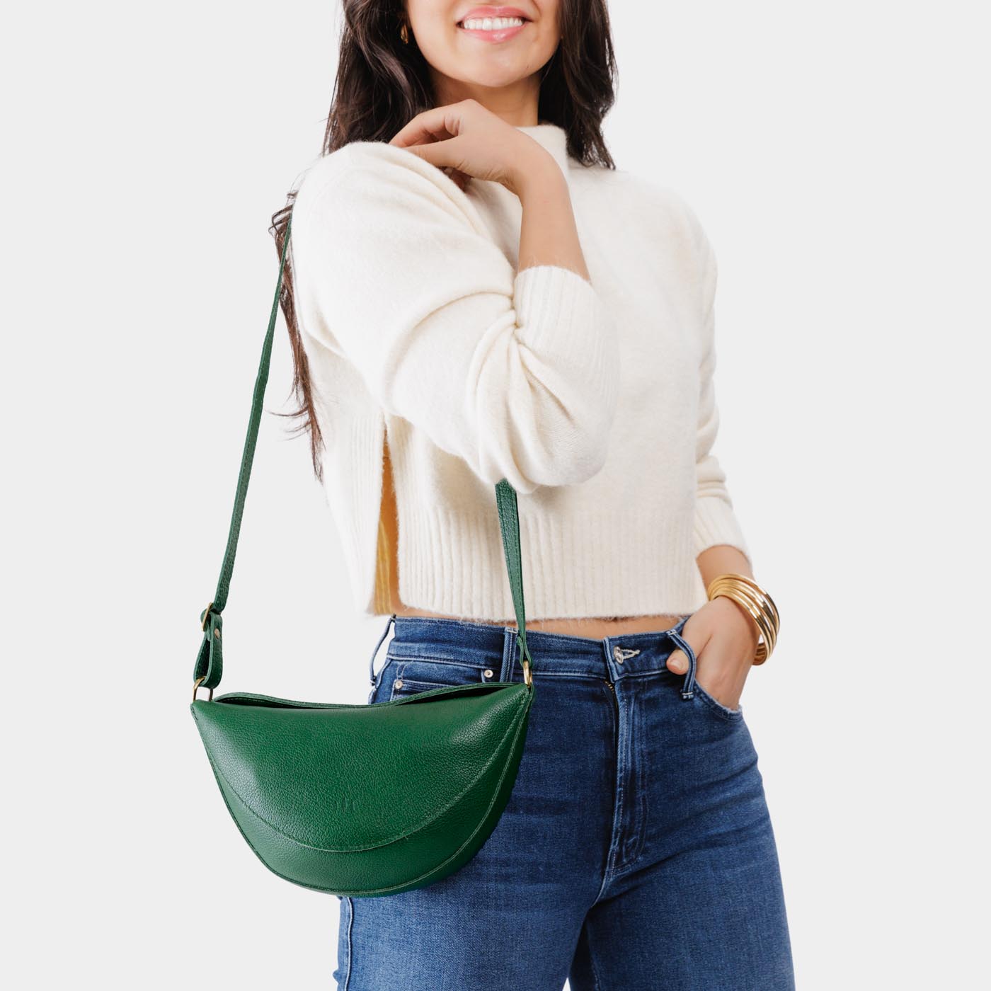 Bacalar Medium | Half circle shaped sling bag