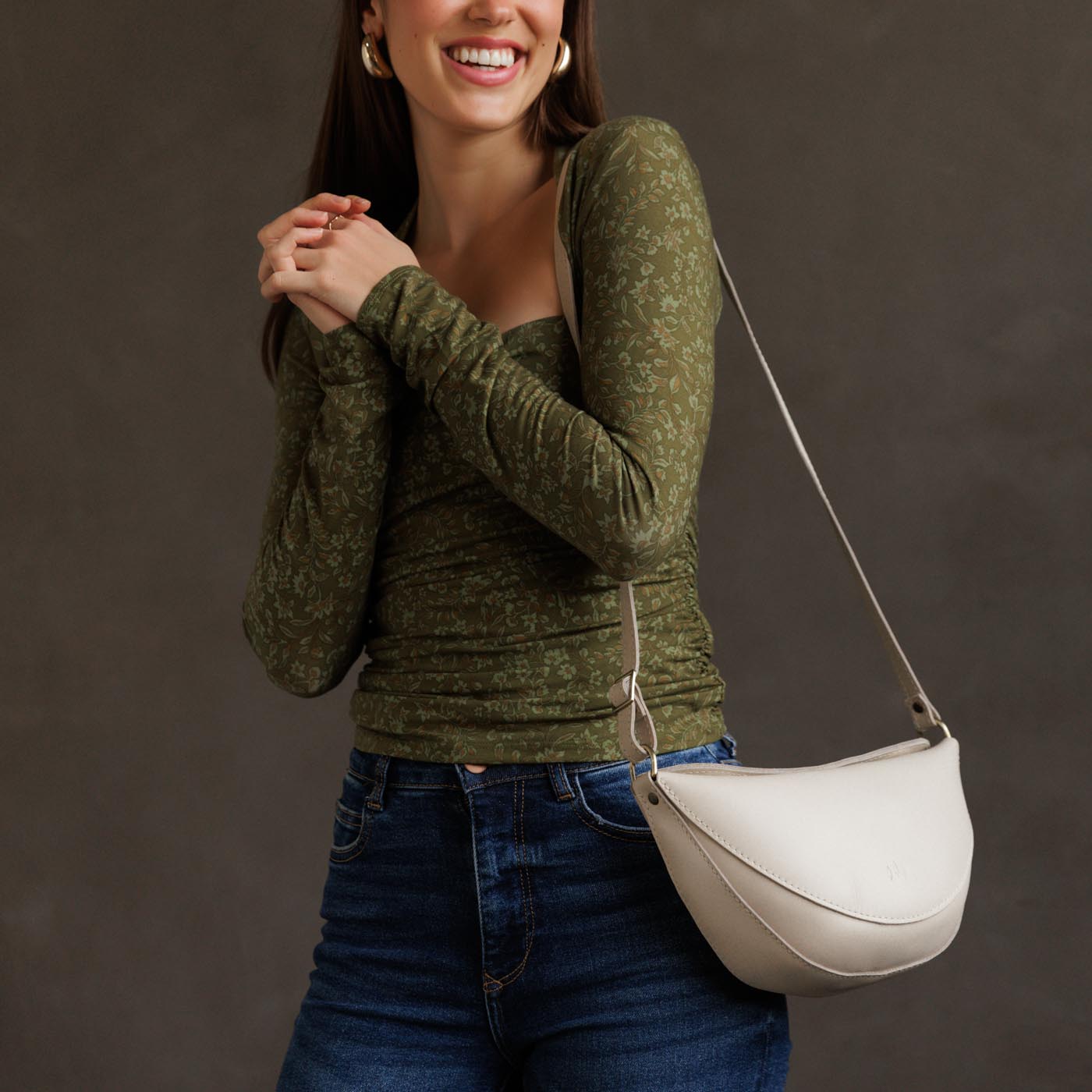 Bone Medium | Half circle shaped sling bag