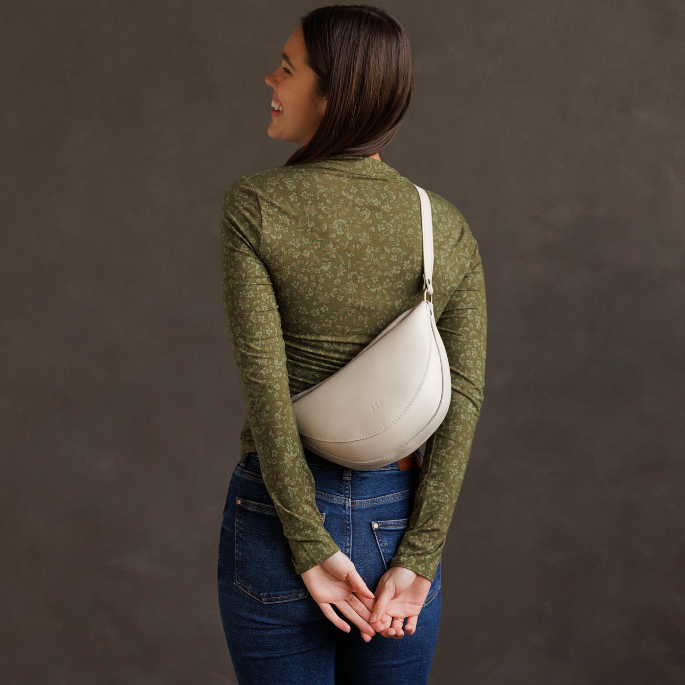 Bone Medium | Half circle shaped sling bag