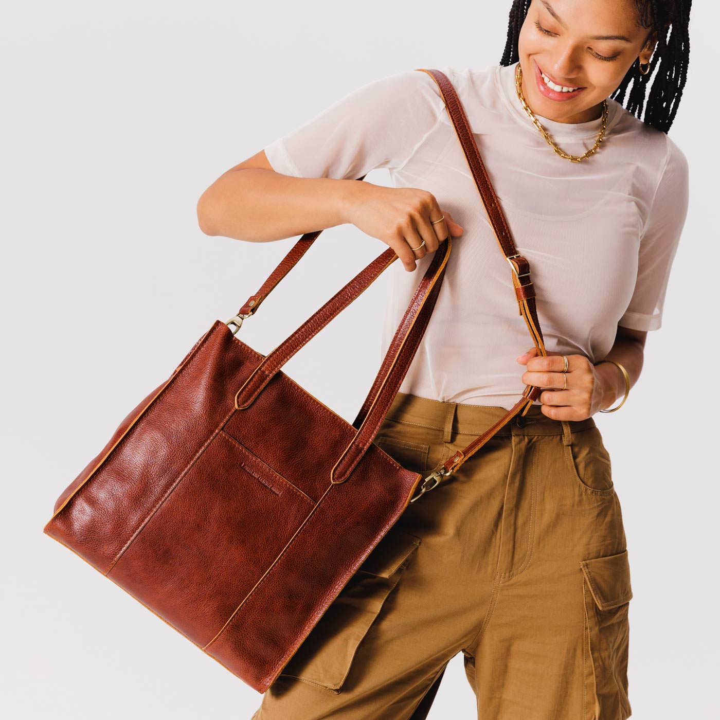  Nutmeg North/South | Structured large tote bag with overlapping panels and crossbody strap