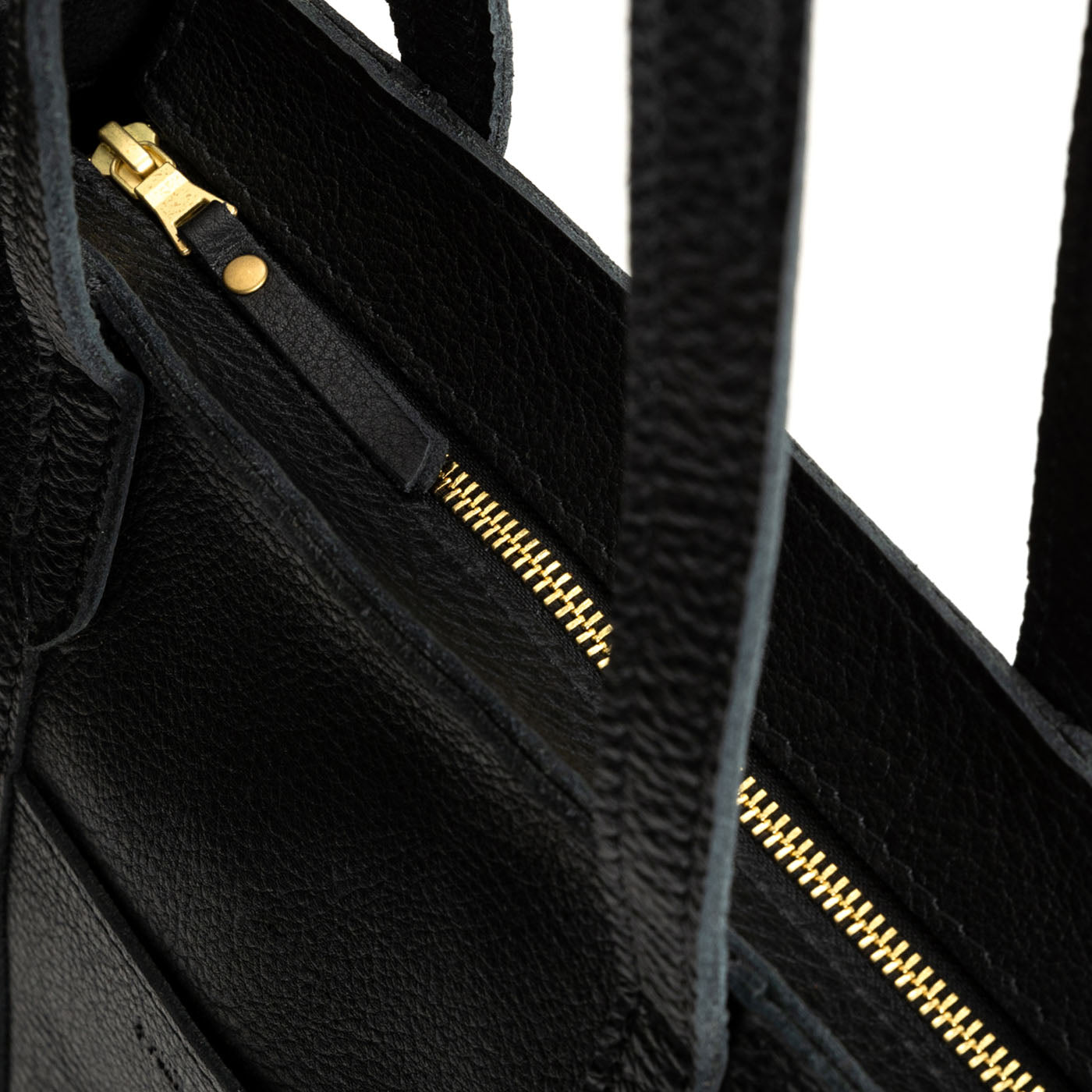  Pebbled--black*North/South  | Structured large tote bag with overlapping panels and crossbody strap