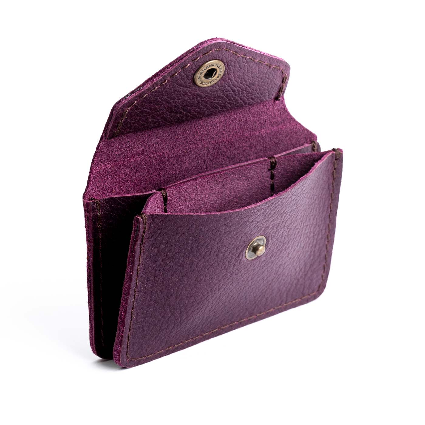 Plum*Classic | Small leather wallet with snap closure