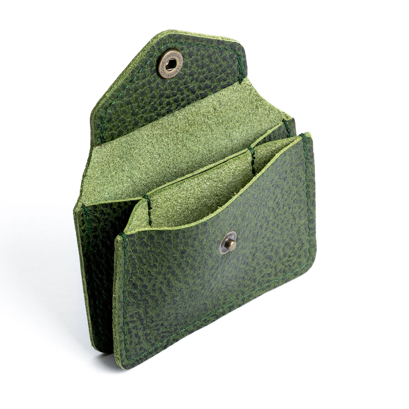 Avocado*Classic | Small leather wallet with snap closure