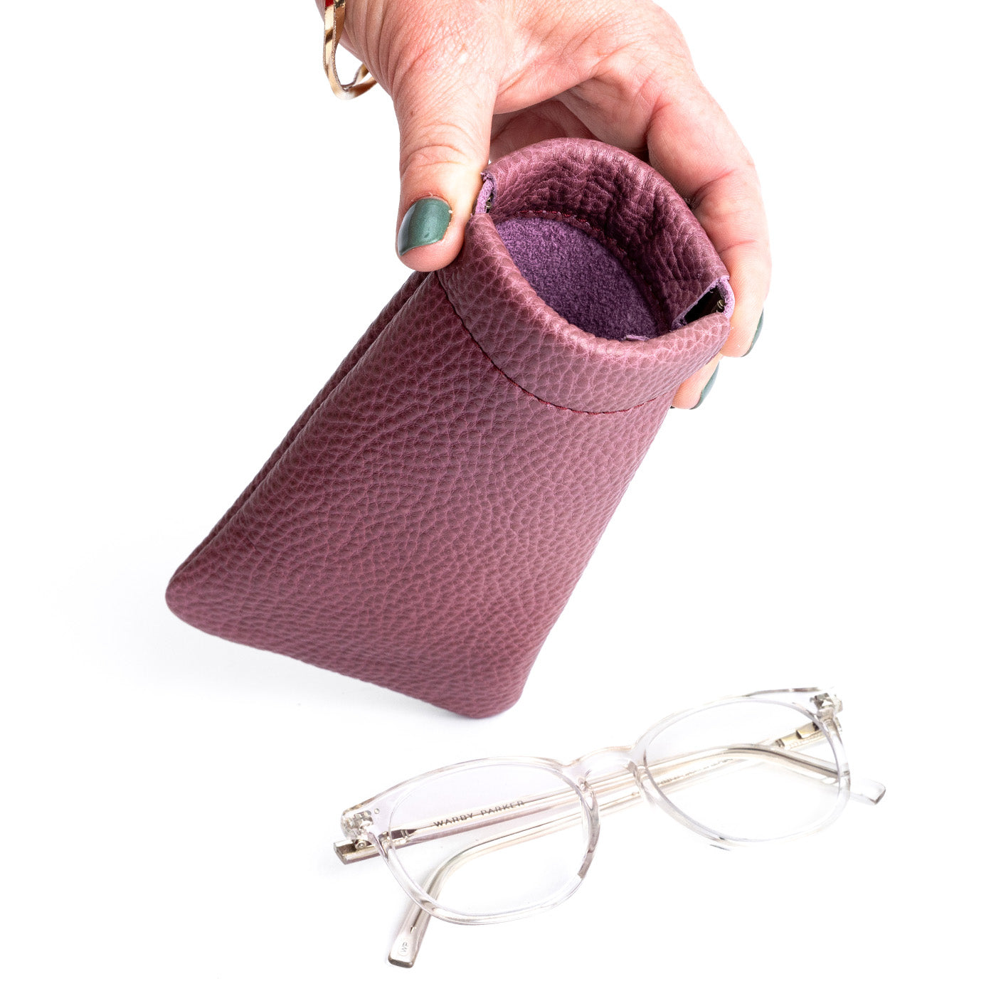 Kyoto | Leather glasses case with hidden metal spring closure